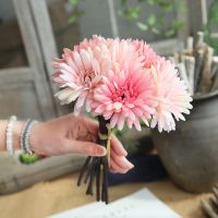 【CC】 7 Pcs/Lot Flowers Bouquet Artificial Gerbera Fake Silk Holding for Bridal Wedding Floral