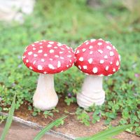 Simulation Resin Mushroom Garden Lawn Decoration Mushroom Statue For Decorate Your Potted Plants And Flower Pots