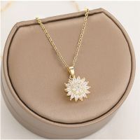 【DT】hot！ Necklace Womens Fashion Rotating Small Mori Clavicle Chain