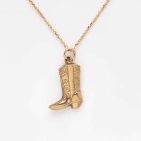 Stainless Steel Cowboy Boots Pendant Necklace for Women Girls Retro Creative Gold Plated Shoes Necklace Hip Hop Jewelry Gift Fashion Chain Necklaces