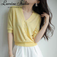 LAREINE เสื้อเสื้อถักไหมพรมน้ำแข็งแขนสั้น,เสื้อทรงหลวมประดับมุกแบบใหม่หัวเข็มขัด