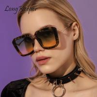 Square Oversized Sunglasses Women Frame Retro Glasses Brand Design Luxury Outdoor Party Sports Driving Glasses Men Shades Uv400