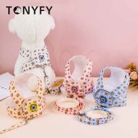 Pet Harness Dogs Cat with Snack Bag Adjustable Reflective Chest Strap Pet Outdoor Walking Harness with Leashes Pet Accessories