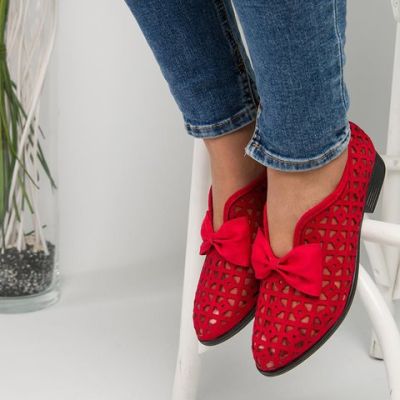 New style รองเท้าผู้หญิงฤดูร้อนการค้าต่างประเทศ 2023 รองเท้าแตะผู้หญิงส้นหนาสไตล์ยุโรปและอเมริการองเท้าหัวแหลม 43 รองเท้าชั้นเดียวผู้หญิงลายโบว์