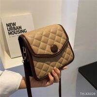 ❧๑◕ Girls feel diamond hand bag winter small square one shoulder Messenger simple female commuting to work