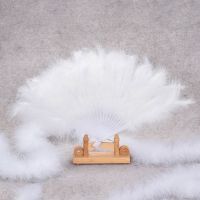 White Hand Fan Ladies Folding Fluffy Feather Fans Home Decor Handmade Dance Performance Wedding Party Accessories Crafts Gifts