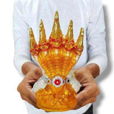 พญานาคราชประทานทรัพย์ 5เศียร พระวรกายประดับกากเพชรสีขาว บูชาและผ่านพิธีมาจากคำชะโนด งานเรซิ่นลงสีปิดทองแต่งองค์