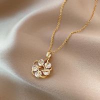 Woodrowo I.j Shop  Geometric Flower Pendant Necklace Female Korean Trend Simple Wild Clavicle Chain Wholesale Couple