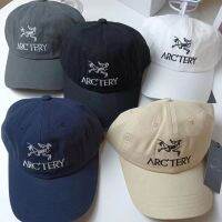 Arcteryx ฉบับภาษาเกาหลีกลางแจ้งสไตล์เซเลบริตี้สุดฮอตของหมวกแก๊ปเบสบอลเด็กชายที่กันแดดชายคาโค้งของผู้ชายหมวกแก๊ปโผล่ Topi Amerika 4ฤดู