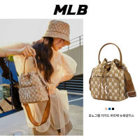 MLBกระเป๋าทรงบักเก๊ต ปรับสายได้ กระเป๋าผู้หญิง กระเป๋าแบรนด์ NY UNISEX CURVED CAPNY NEW YORK YANKEE JACQUARD