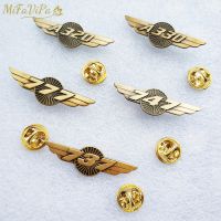 【CW】 MiFaViPa Boeing 737 747 Brooch Badge A320 330 Aircraft Sweater Corsage for Men Brooches Lapel Pin