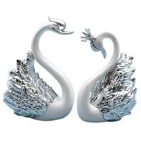 2 Pieces of Swan Ornaments Figurines,Swan Cake Decoration,Car Figurines Decoration,Home Wedding Christmas Decoration