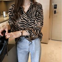 Korean retro loose plus size long sleeve shirt fashion lazy BF wind ze striped shirt women