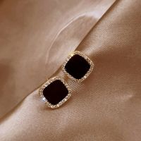 Korean Style Zircon Black Resin Rhombus Ear Studs for Women Elegant Geometric Earrings Jewelry Fashion Earrings Gifts
