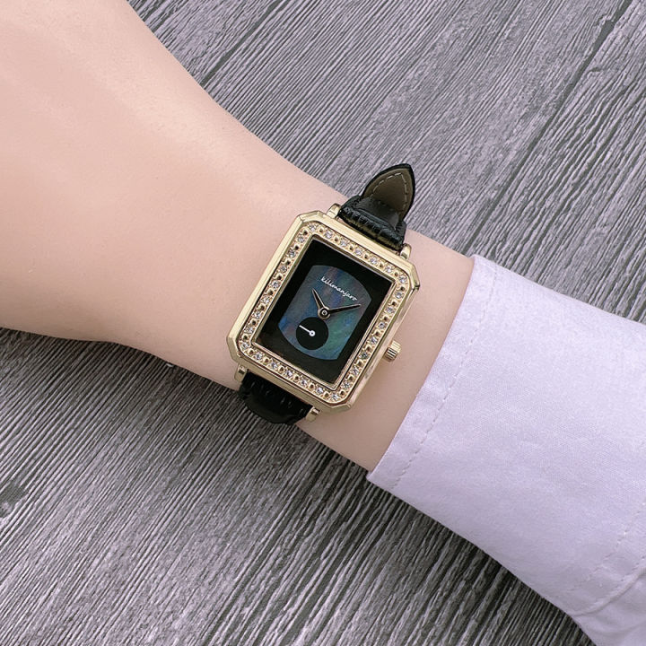 tiktok-live-ผู้ผลิตนาฬิกาหญิง-2022-ปีใหม่เทรนด์แฟชั่นของแท้นาฬิกาสายเพชรธุรกิจขนาดเล็ก