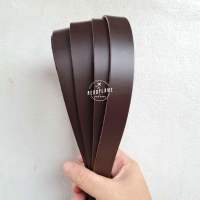 หนังฟอกฝาด ตัดเส้น สีน้ำตาลเข้ม (STRAP LEATHER : DARK BROWN)