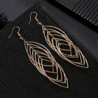 【YD】 leaf earrings New Unusual Stud Tassel Dangle Earring Fashion Korean Jewelry Luxury PARTY SEXY Accessories