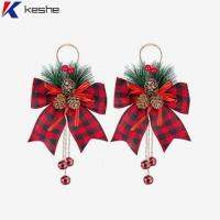 KESHE 2pcs ลายสก๊อตสีแดงสีดำ โบว์ริบบิ้นคริสต์มาส โคนต้นสนชนิดหนึ่ง งานประดิษฐ์ต้นไม้ โบว์ประกายแวววาว ของใหม่ โบว์ของขวัญ โบว์ลายสก๊อต ตกแต่งกลางแจ้งในร่ม