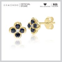 Gemondo ต่างหูทองคำ 9K ประดับไพลิน (Blue Sapphire) และเพชร (Diamond) ทรงดอกไม้ล้อมสไตล์คลาสสิก