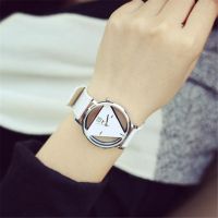 【YF】❈  Fashion часы женские Watches Individualism Wrist Leather