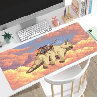 Avatar the Last Airbender Mouse Pad เกม XL คอมพิวเตอร์ขนาดใหญ่ แผ่นรองเมาส์ที่กำหนดเองใหม่ แผ่นรองเมาส์ XXL แผ่นรองเมาส์ยางธรรมชาติอ่อนนุ่มสำหรับสำนักงาน