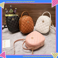【New Arriva✨ 】Women Artificial Pu Leather Crossbody Mini Messenger Handbag with Chain Strap Fashion Shell-shaped Quilted Shoulder Handbag✨