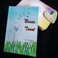 หนังสือคู่มือไพ่ Bossa Tarot