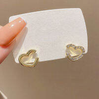 Asymmetric Heart Stud ต่างหูสำหรับหญิงสาวเกาหลีโลหะ Rhinestone ต่างหูงานแต่งงานแฟชั่นเครื่องประดับอุปกรณ์เสริม Gift