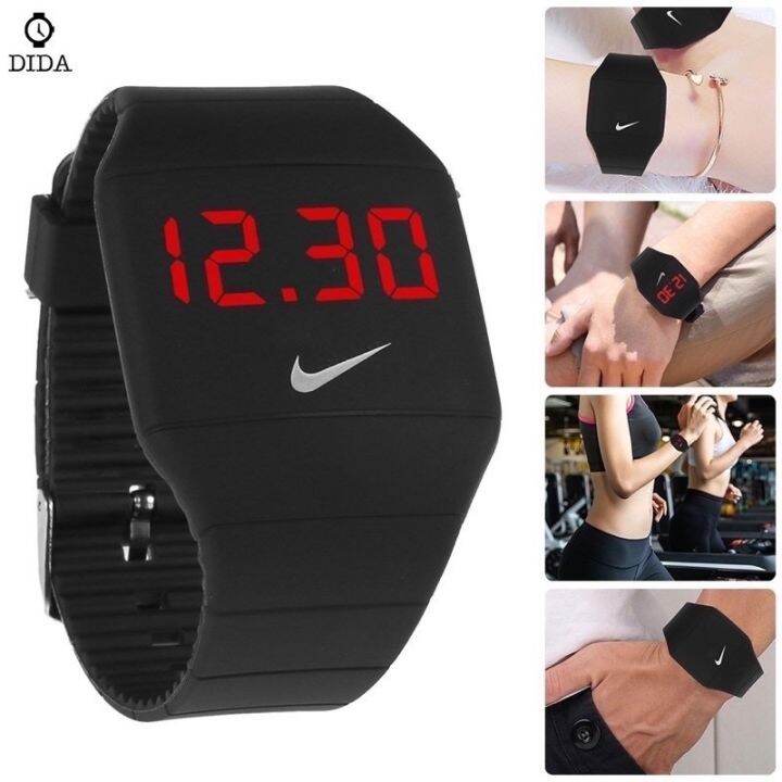 nike  watch waterproof