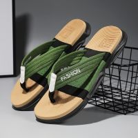 Men Summer Brand Fashion Flip Flop High Quality Non-Slip Outdoor Beach Flip Flops Men Flat Casual Slippers Men Chinelo Masculino