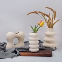 Ceramic Vase Home Decor Vases Room Decor Modern Wedding Decoration Desktop Abstract Art Plain Flower Ornament Dropshipping