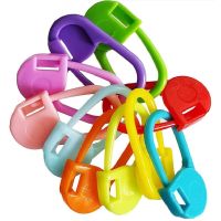 ❄卐 100pcs Hot sell Mix Color Plastic Knitting Tool Locking Stitch Markers Crochet Latch Knitting Tools Needle Clip Hook Sewing Tool