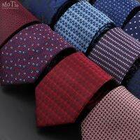 Classic Dots Neck Ties For Men Casual Suits Necktiie Gravatas Red Blue Mens 8cm Neckties For Business Wedding shirt Dress Tie