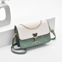 ☂ Female bag new spring/summer 2022 brim shoulder boom oblique satchel senior chain fashion party