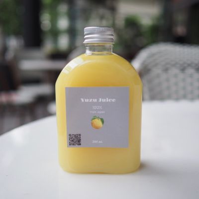 Yuzu Juice 100% น้ำส้มยูสุแท้ จากญี่ปุ่น ไม่มีส่วนผสมของน้ำตาล Keto ทานได้ Pure Yuzu เบสสำหรับเครื่องดื่ม เบเกอรี่ No sugar added 200 ml.