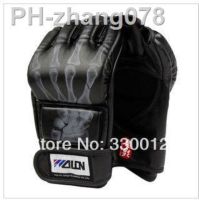 Hot Sale 2 colors Half Finger Boxing Gloves Sanda Fighting Sandbag Gloves Made of High Quality PU leather Free Shipping