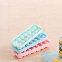 14 Grid 3D Round Balls Ice Plastic Molds Ice Tray Home Bar Party Ice Hockey Holes Making Box Molds with Cover DIY Cube Tray