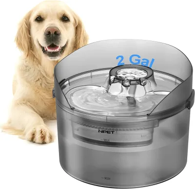 น้ำพุสัตว์เลี้ยง8L ความจุมากสำหรับเครื่องจ่ายน้ำอัตโนมัติสุนัขพร้อมแผงป้องกันการสาด