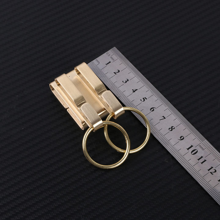 พวงกุญแจผู้ชายแบบสปริงทองเหลืองทำด้วยมือพวงกุญแจแขวนพวงกุญแจสวมพวงกุญแจเข็มขัด