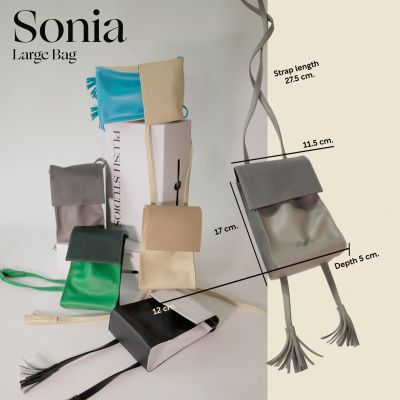 Plush Studios กระเป๋าสะพายข้าง รุ่น New Sonia Bag