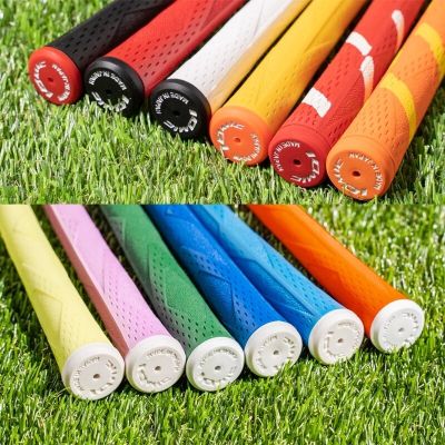 ：“{—— New IOMIC Golf Grips 13Pcs/Lot High Quality Ruer Golf Irons Grips 12 Colors In Choice Golf Clubs Grips Free Shipping
