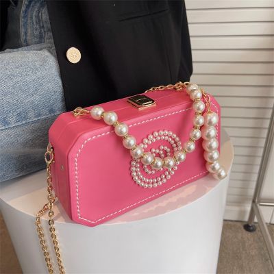 Light luxury niche design pearl 2022 new handbag texture box package fashion chain inclined shoulder bag