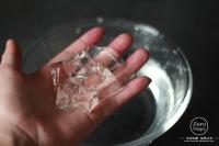 【CW】NEW Magic Trick Water changes ice Frozen hands Close-up Water Close-up Transparent Magic Ice props gimmicks