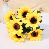 Autumn Decoration 7 Heads Yellow Sunflower Silk Artificial Flowers Bouquet For Home Decoration Office Party Garden Decor