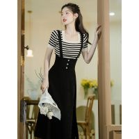 Spot parcel post French Style Black and White Striped Top with Black Suspender Skirt New Womens Summer Suit R College Style Two-Piece Set