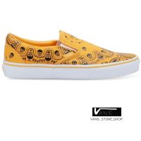 VANS SLIP ON BANDANA SAFFRON TRUE WHITE (สินค้ามีประกันแท้)