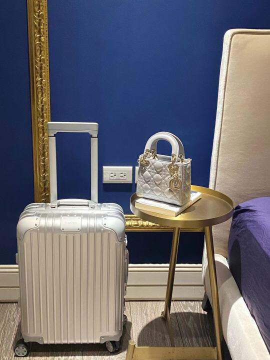 luggage Rimowa Original series silver aluminum alloy baggage, with