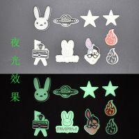 PVC รองเท้า Charms อุปกรณ์เสริม Luminous กระต่าย StarShoe ตกแต่งหัวเข็มขัดอุปกรณ์เสริมสำหรับ Crocs Jibbitz รองเท้าแตะ X-Mas Gift