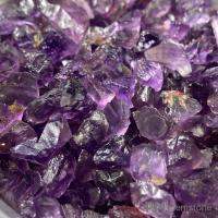 AM01 เศษพลอย อเมทิสต์ ( Amethyst ) ขนาดเล็ก ของแท้ หินสีม่วง หินธรรมชาติ หินสี พลอยดิบ หินแร่ หินมงคล แร่ควอตซ์ RT