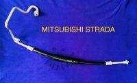 ท่อแอร์ สายแอร์ กลาง  MITSUBISHI STRADA’95199-98 สาย HIGH  คอม-แผงร้อน สตาร์ด้า2500,2800